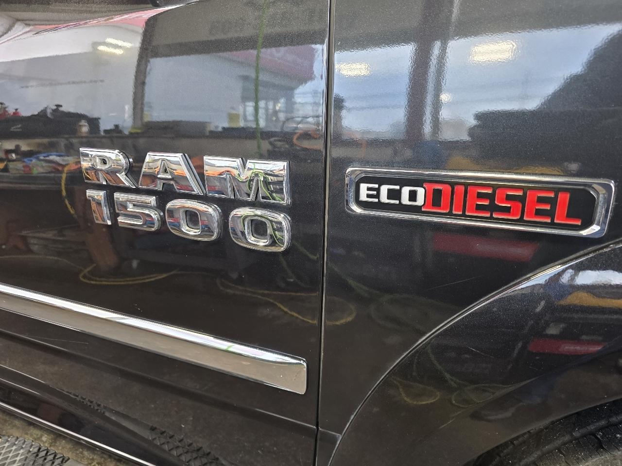 RAM 1500 4WD Crew Cab 149" Laramie Limited 2015