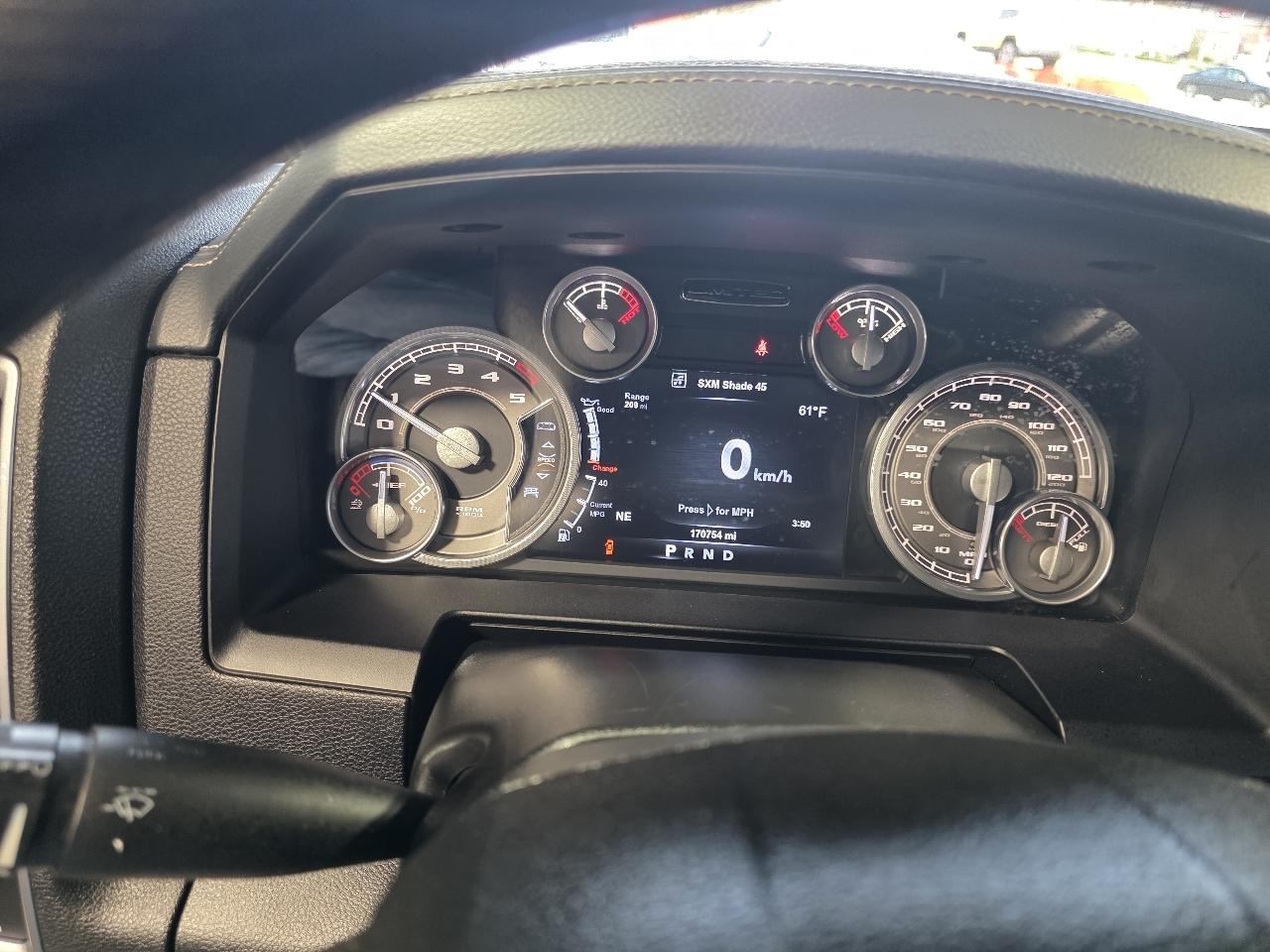 RAM 1500 4WD Crew Cab 149" Laramie Limited 2015