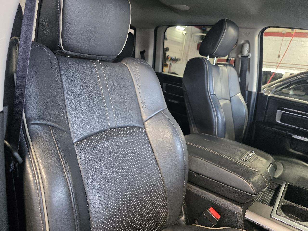 RAM 1500 4WD Crew Cab 149" Laramie Limited 2015