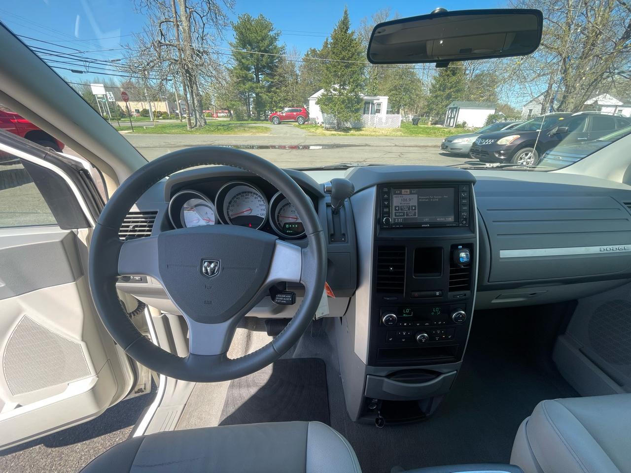 Dodge Grand Caravan SXT 2008