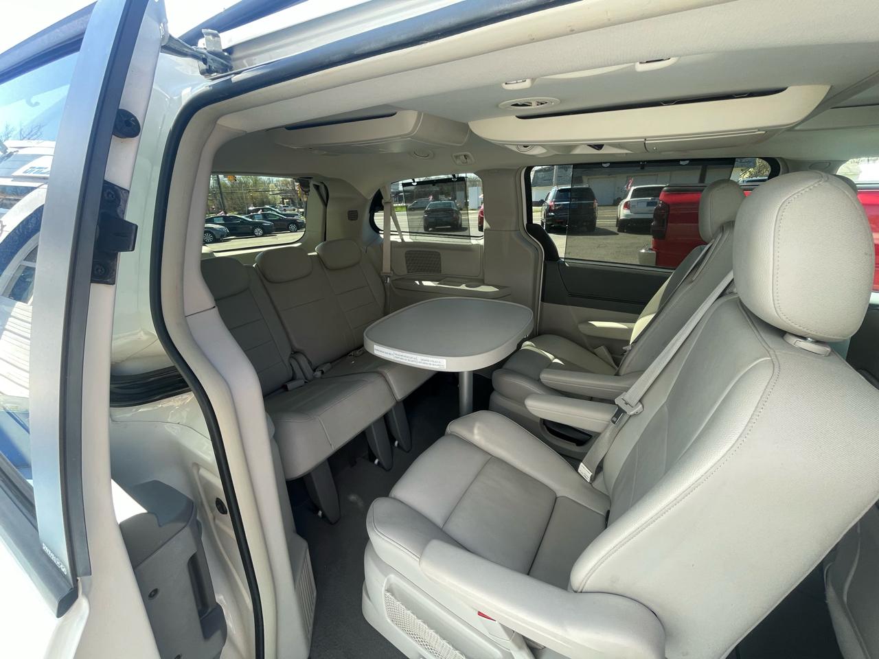 Dodge Grand Caravan SXT 2008