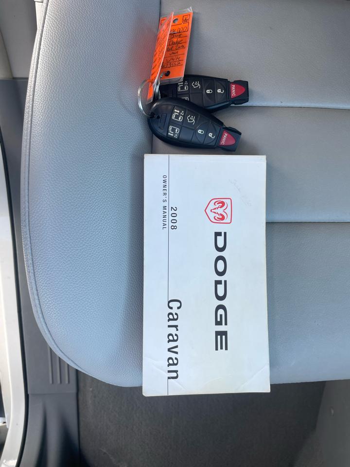 Dodge Grand Caravan SXT 2008