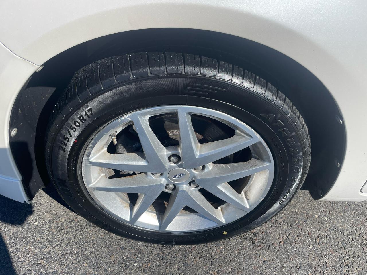 Ford Fusion SEL 2012