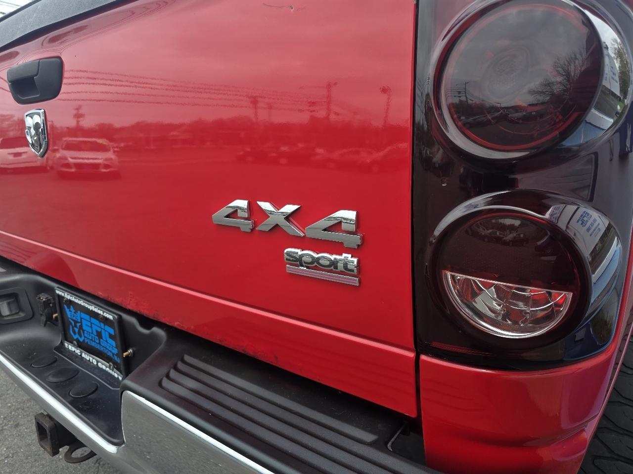 Dodge Ram 1500 4WD Quad Cab 140.5" Sport 2008