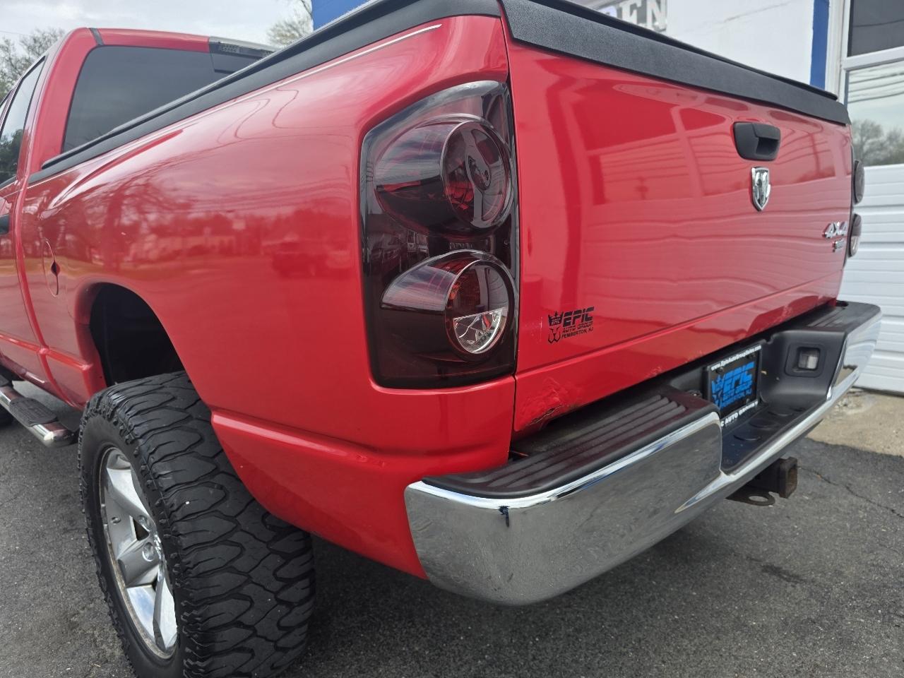 Dodge Ram 1500 4WD Quad Cab 140.5" Sport 2008