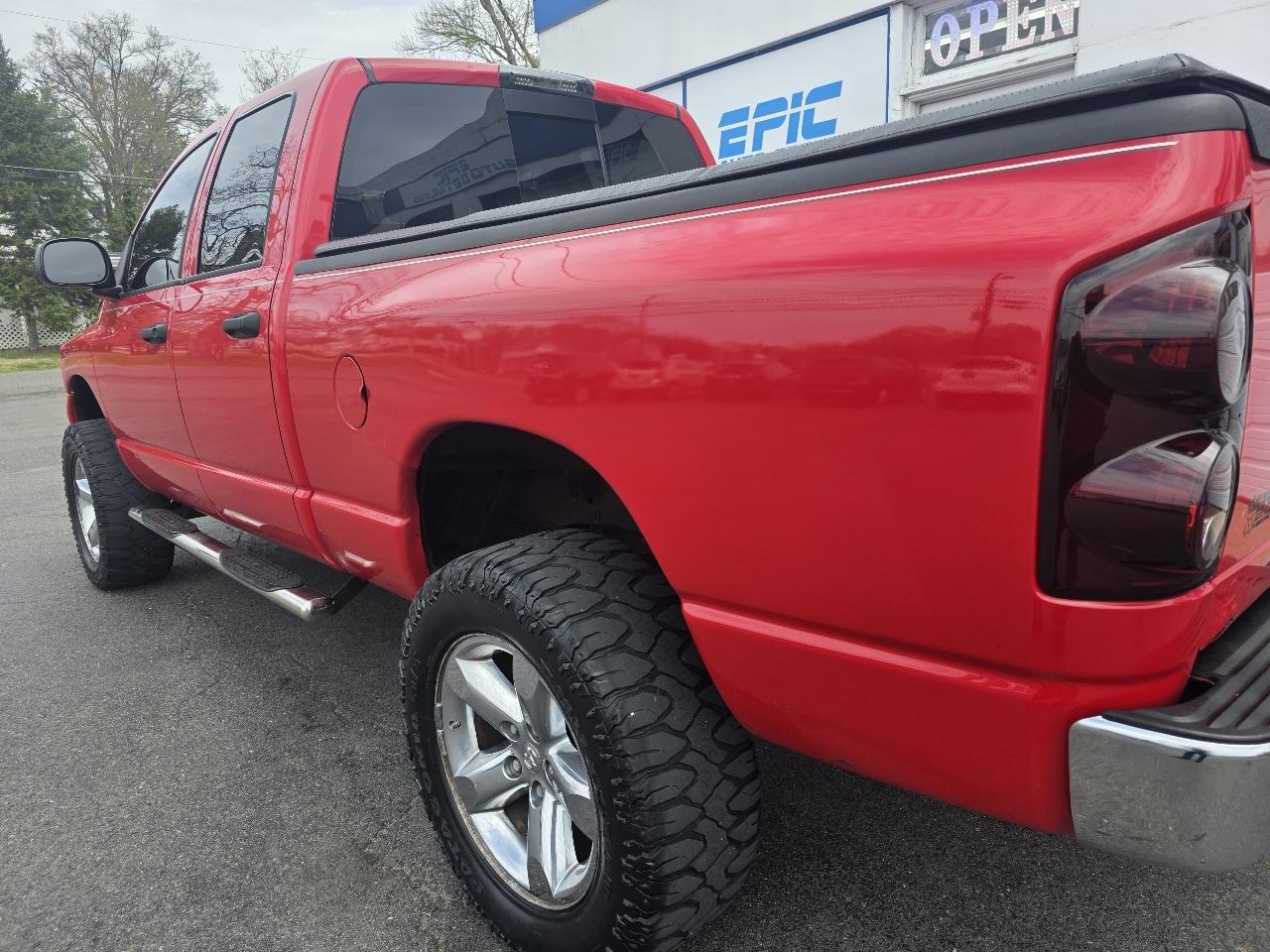 Dodge Ram 1500 4WD Quad Cab 140.5" Sport 2008