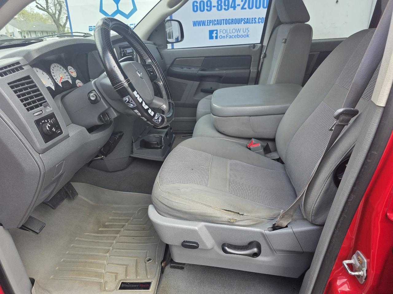 Dodge Ram 1500 4WD Quad Cab 140.5" Sport 2008