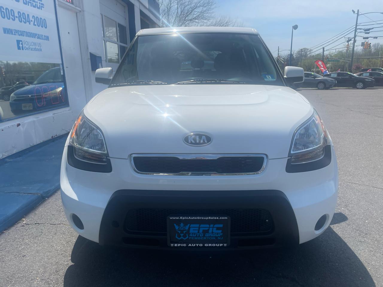 Kia Soul + 2011