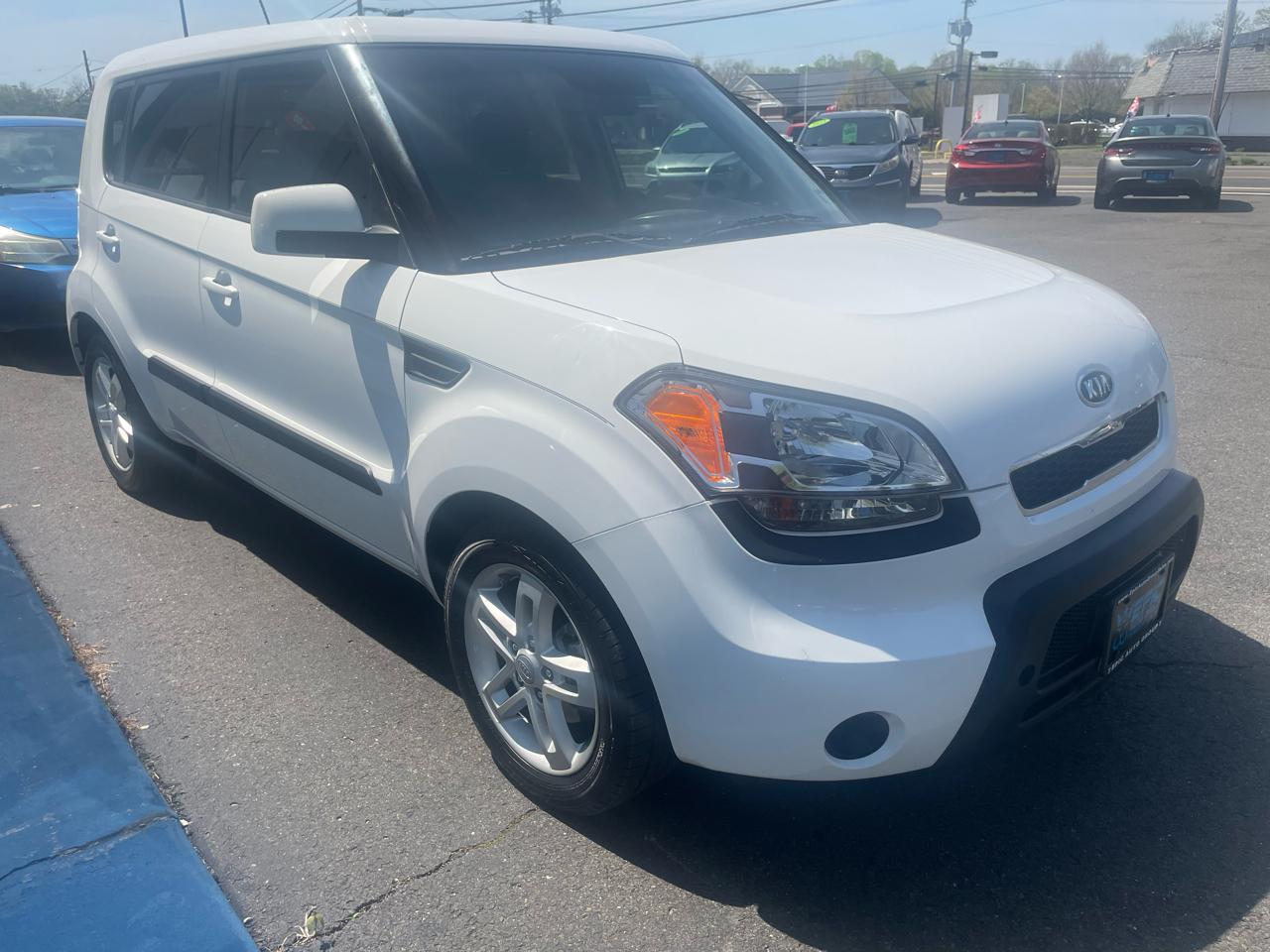 Kia Soul + 2011