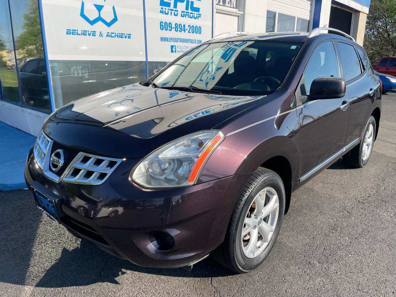 Nissan Rogue S AWD 2011