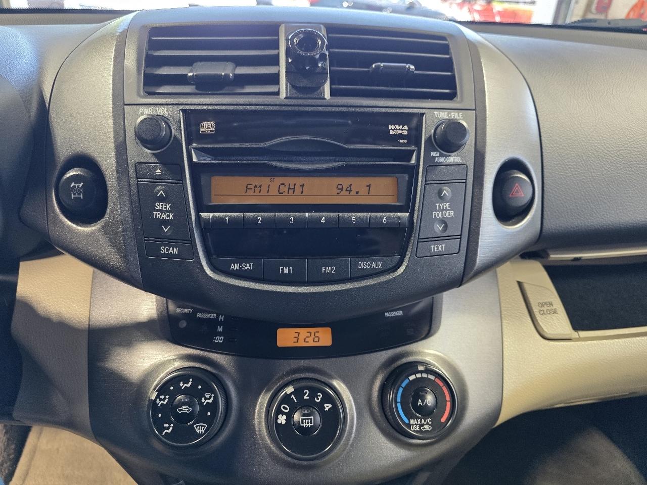 Toyota RAV4 Base I4 4WD 2009