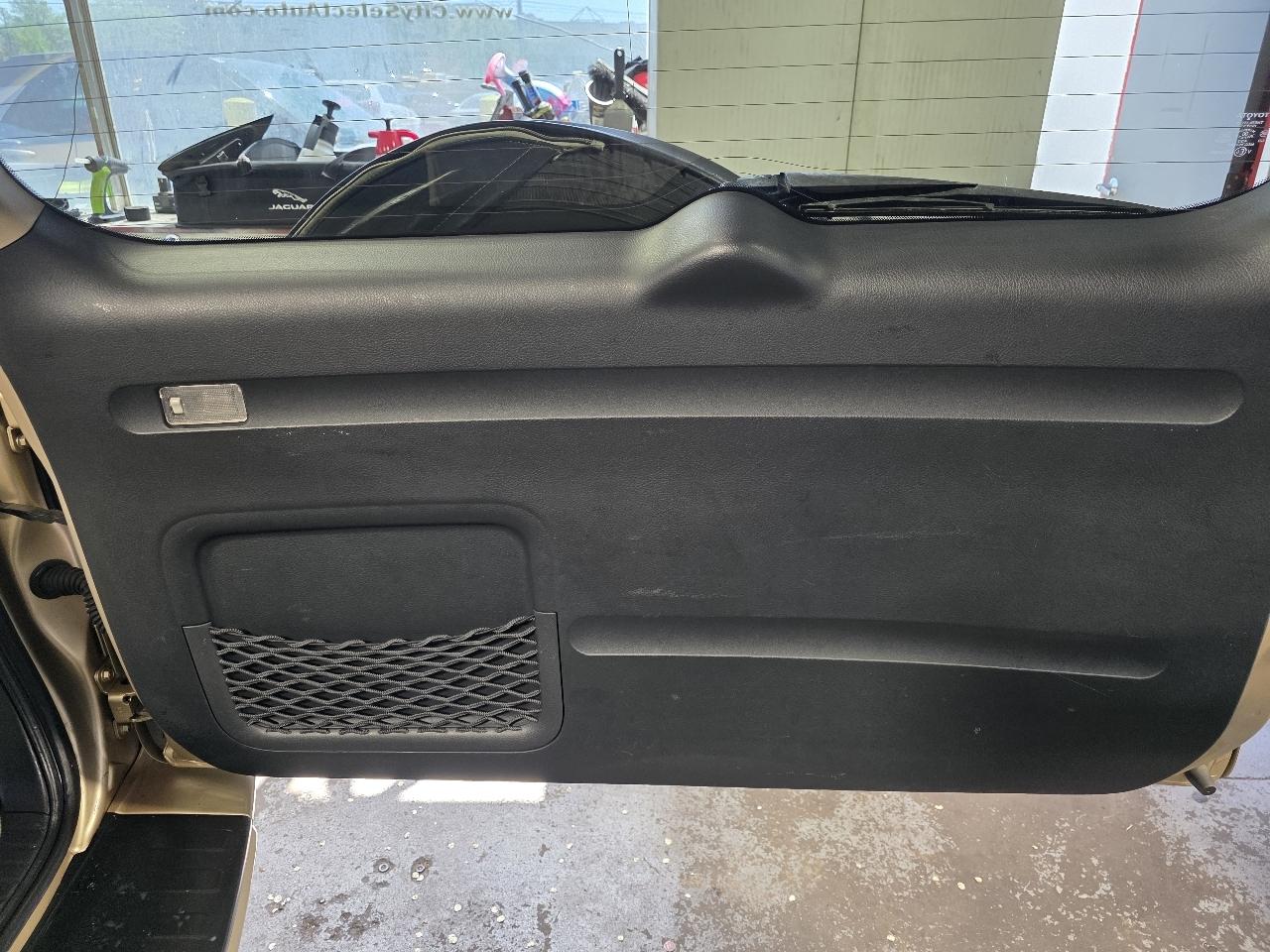 Toyota RAV4 Base I4 4WD 2009