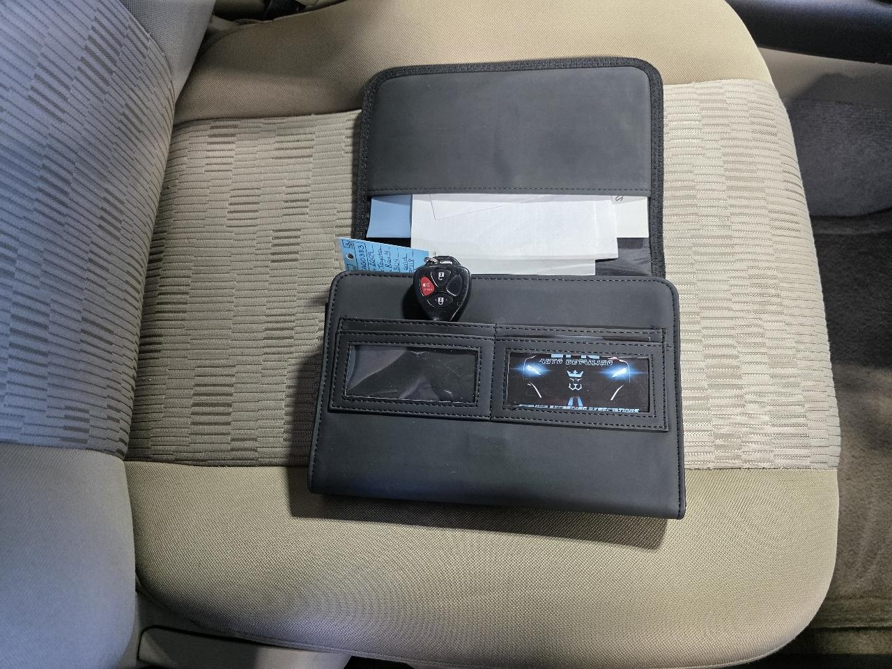 Toyota RAV4 Base I4 4WD 2009