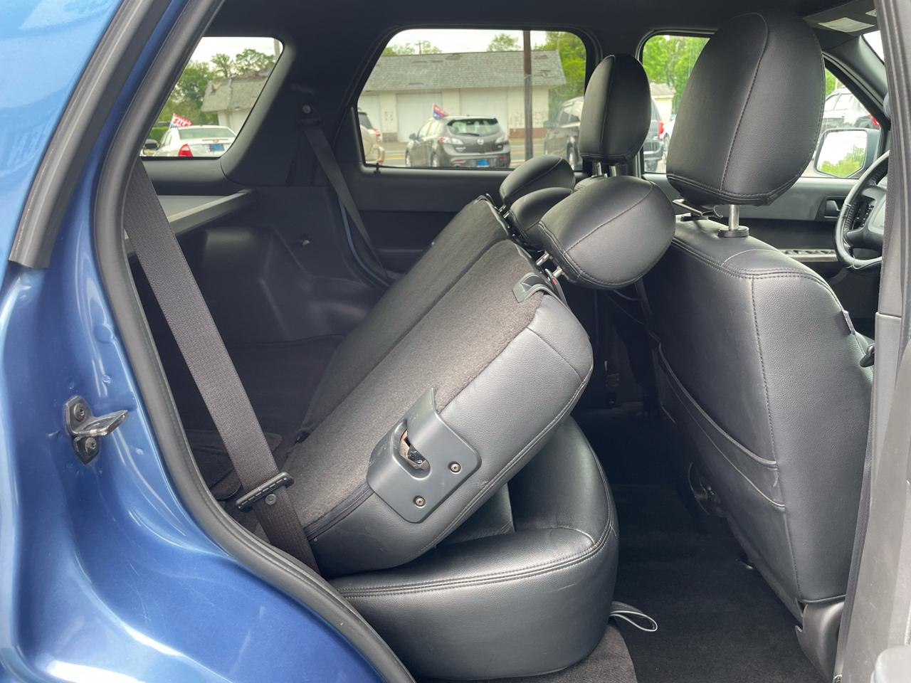 Ford Escape XLT FWD I4 2009