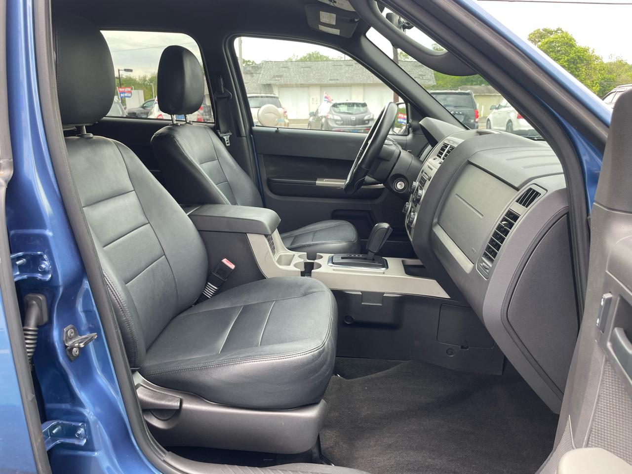 Ford Escape XLT FWD I4 2009