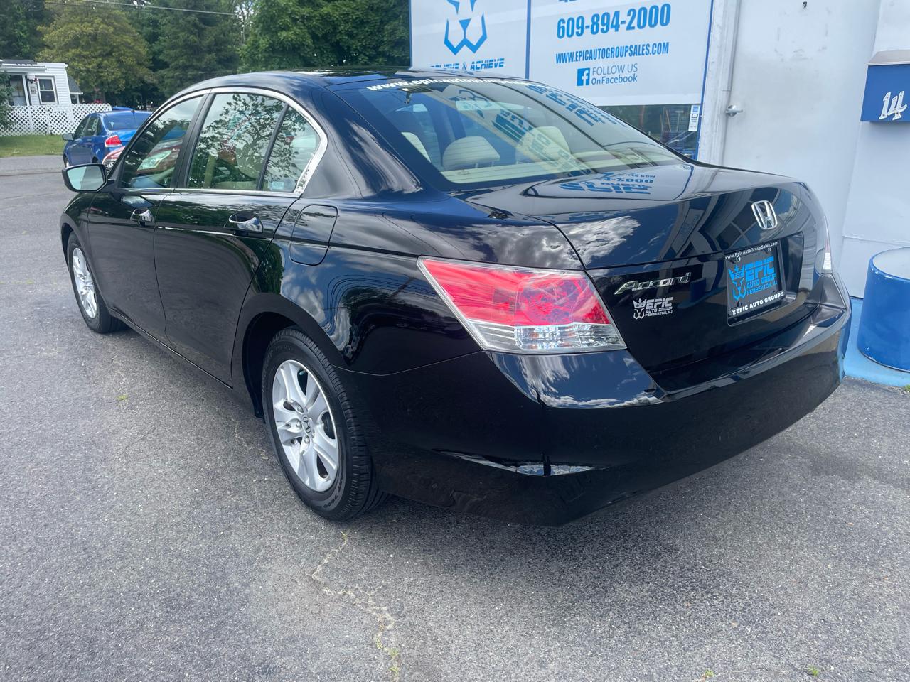 Honda Accord LX-P Sedan AT 2010