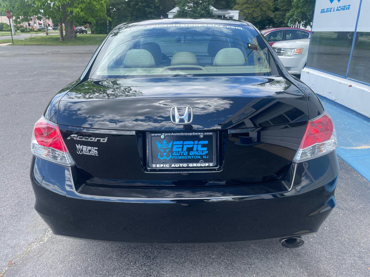 Honda Accord LX-P Sedan AT 2010