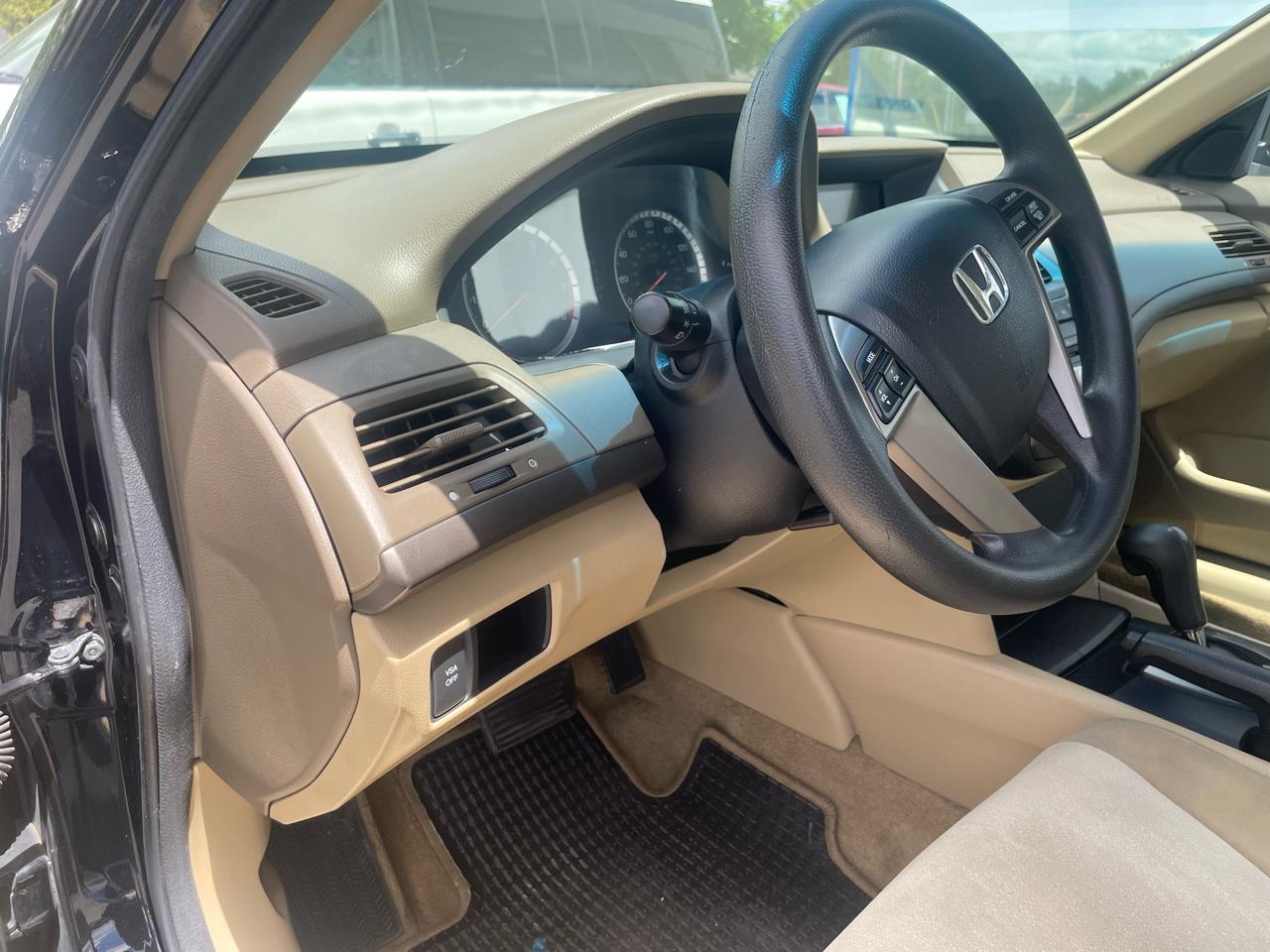 Honda Accord LX-P Sedan AT 2010