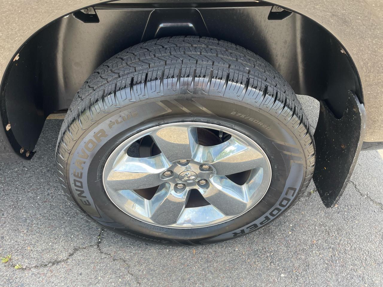 RAM 1500 4WD Quad Cab 140.5" Big Horn 2014