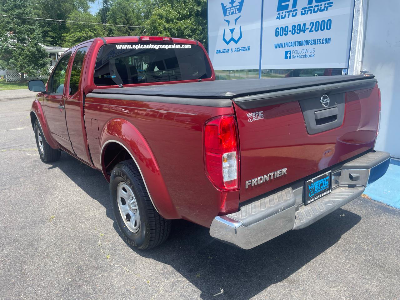 Nissan Frontier S Crew Cab 2WD 2014