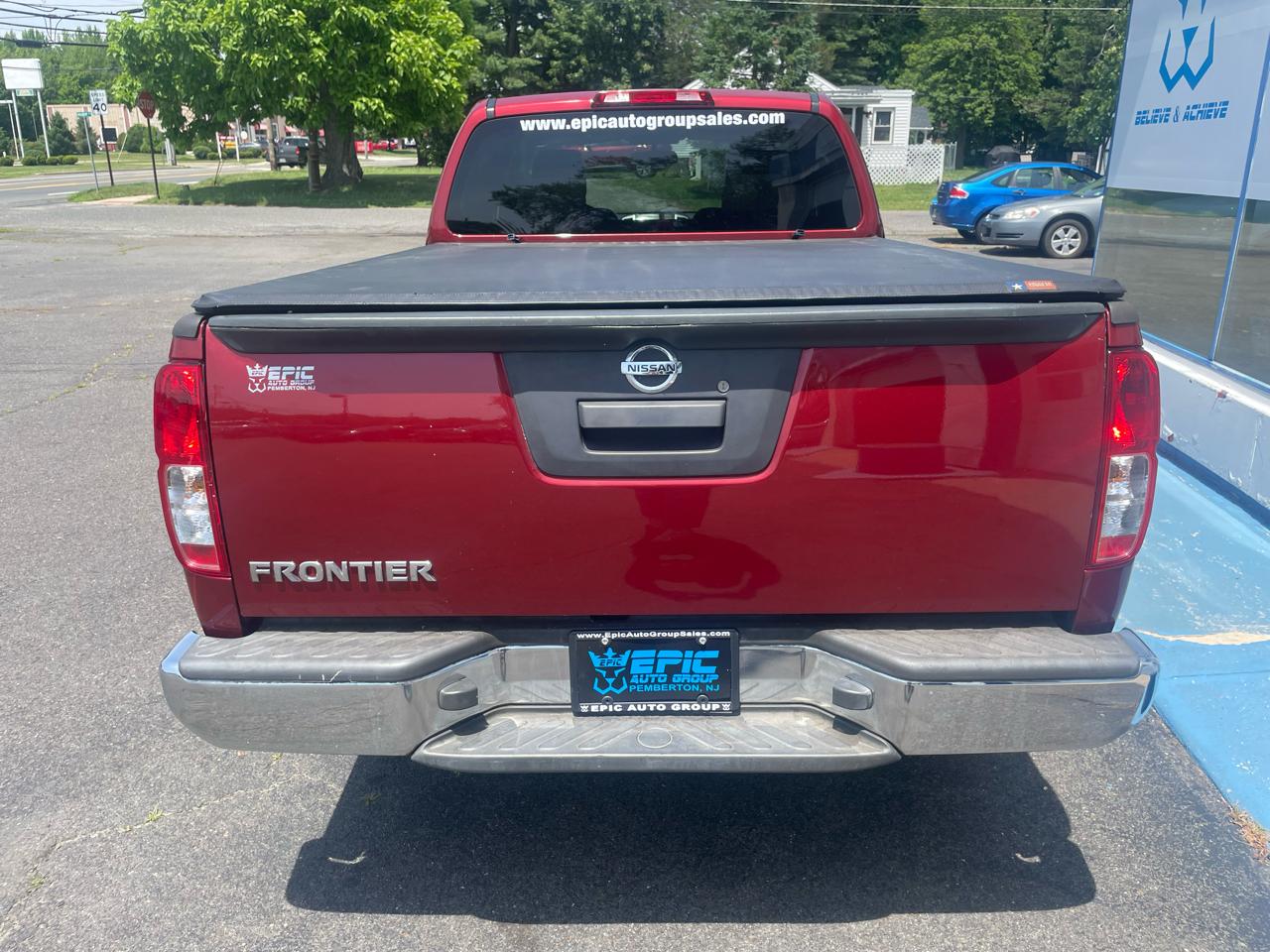 Nissan Frontier S Crew Cab 2WD 2014