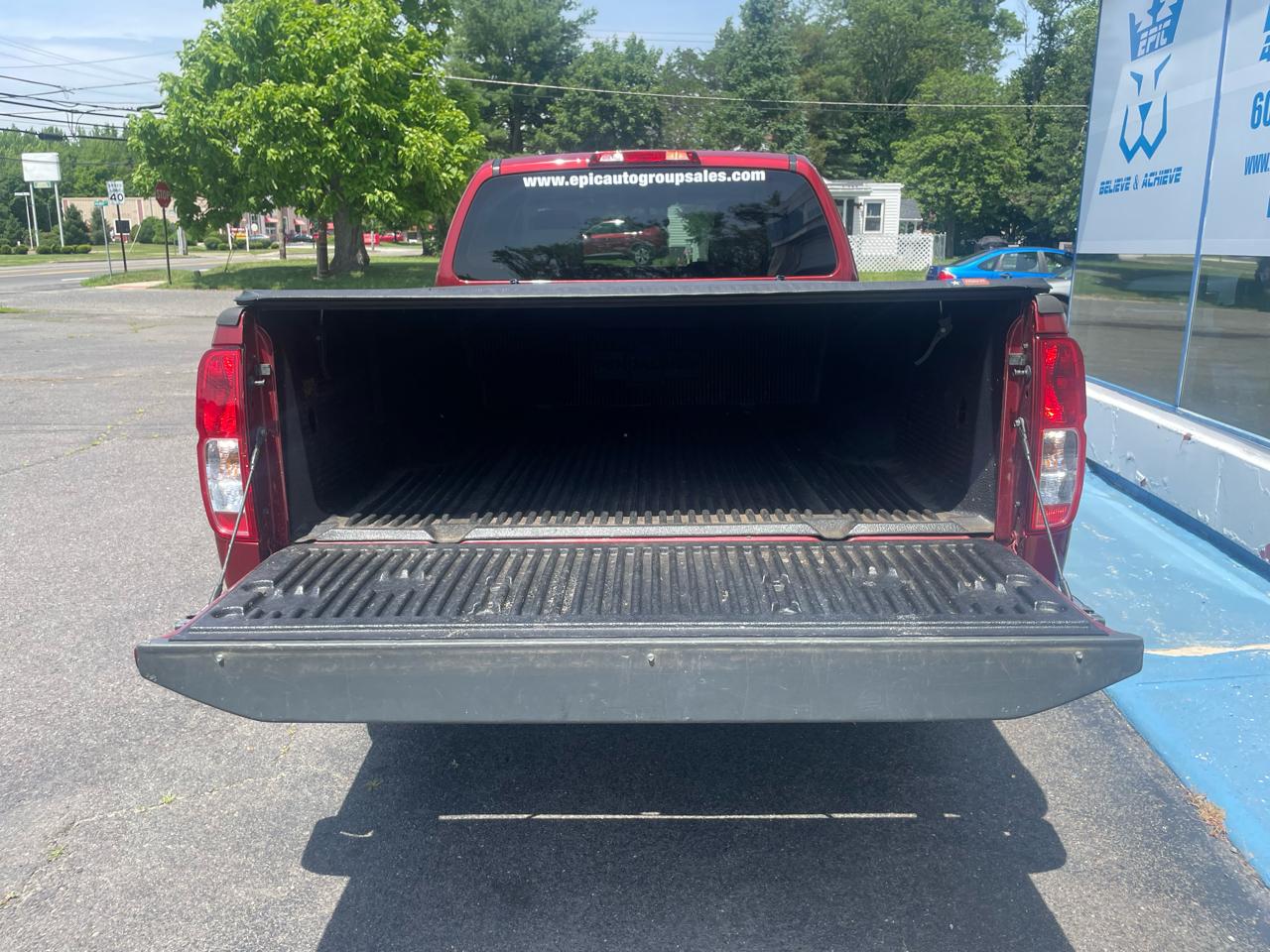 Nissan Frontier S Crew Cab 2WD 2014