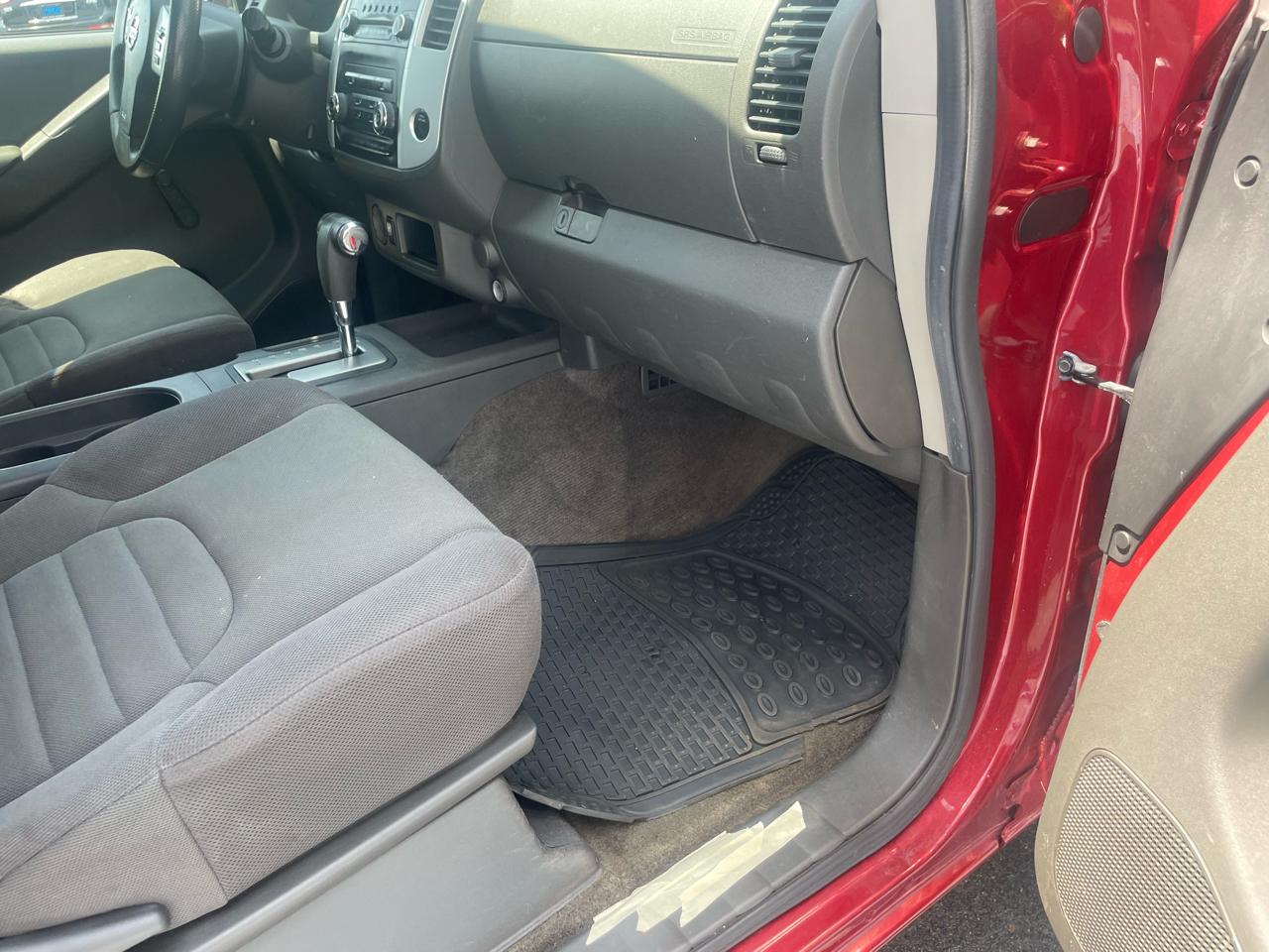Nissan Frontier S Crew Cab 2WD 2014