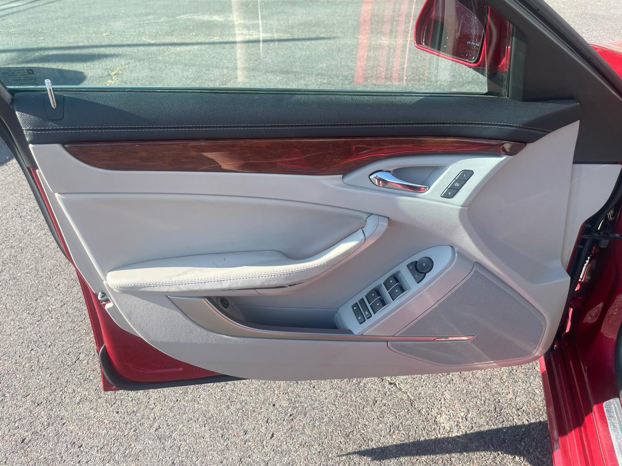 Cadillac CTS Luxury AWD 2012