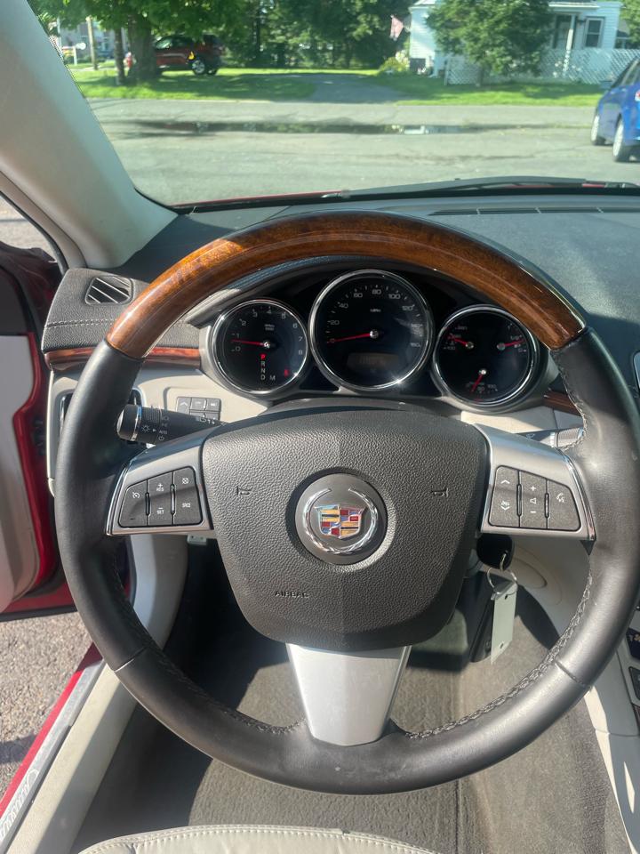 Cadillac CTS Luxury AWD 2012
