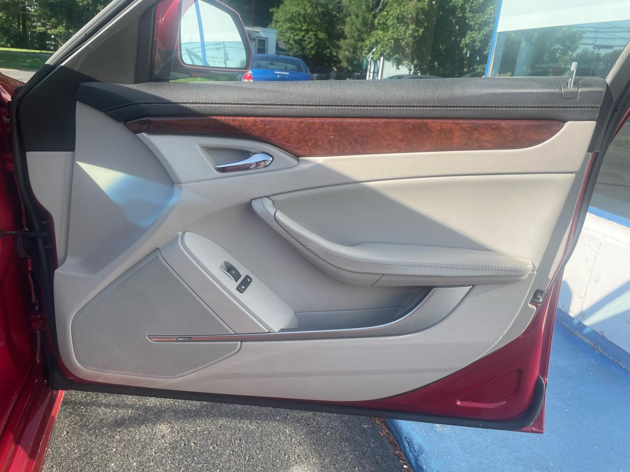 Cadillac CTS Luxury AWD 2012