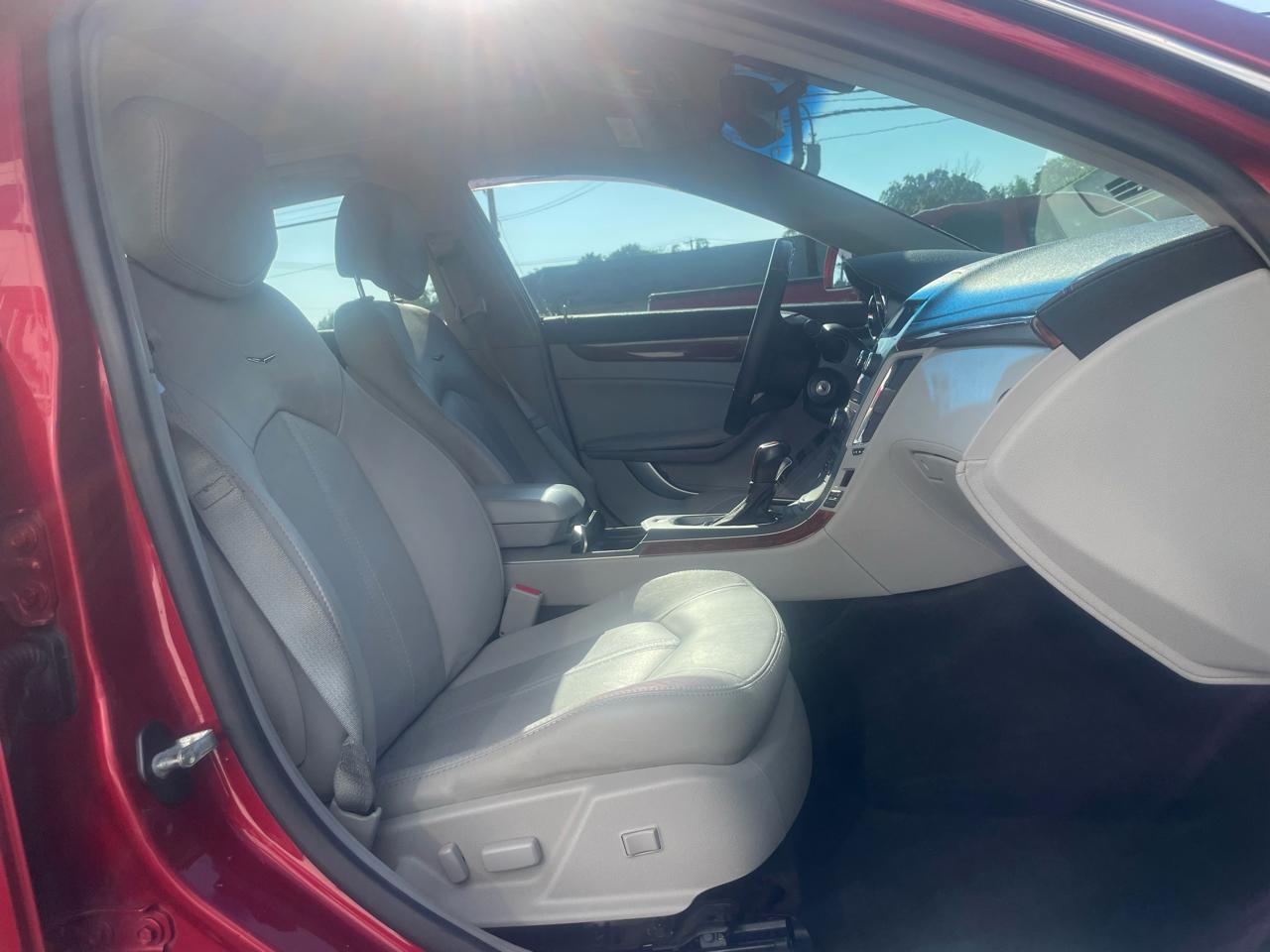 Cadillac CTS Luxury AWD 2012