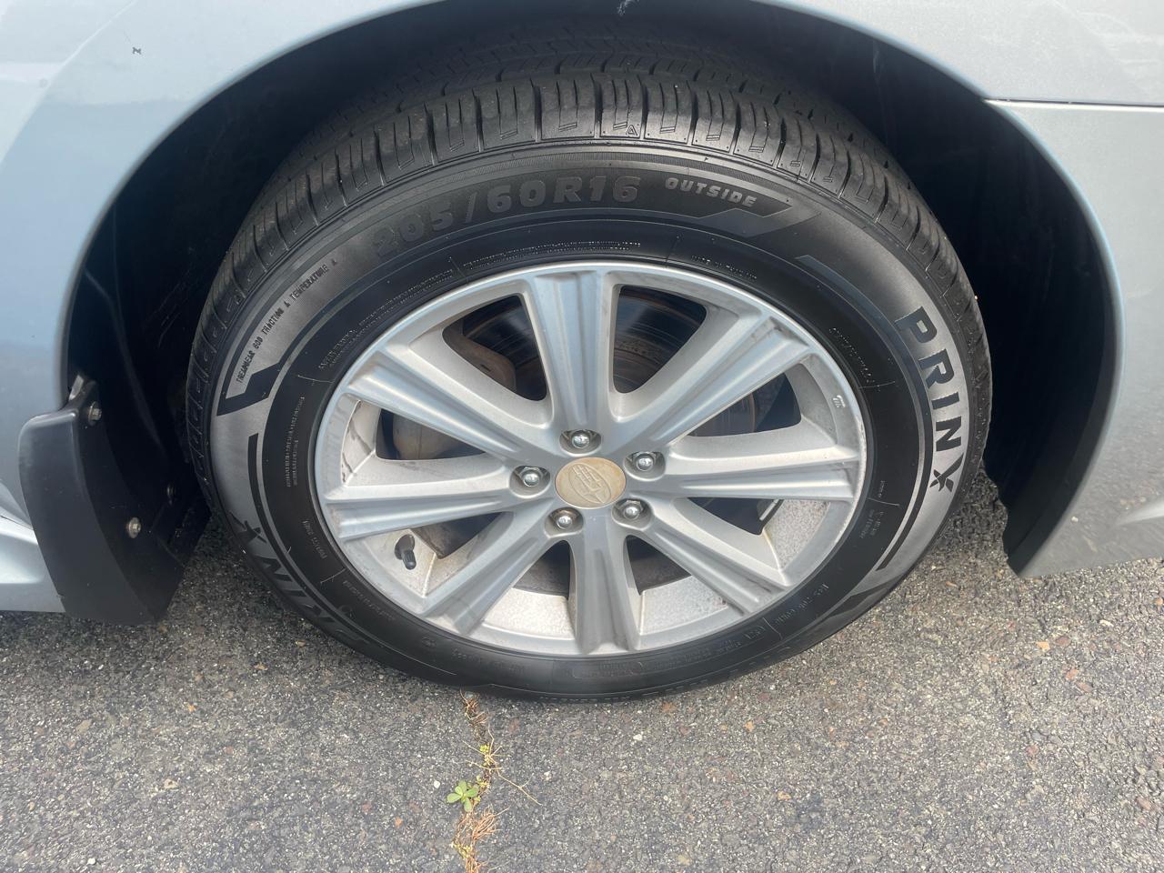 Subaru Legacy 2.5i Premium 2010