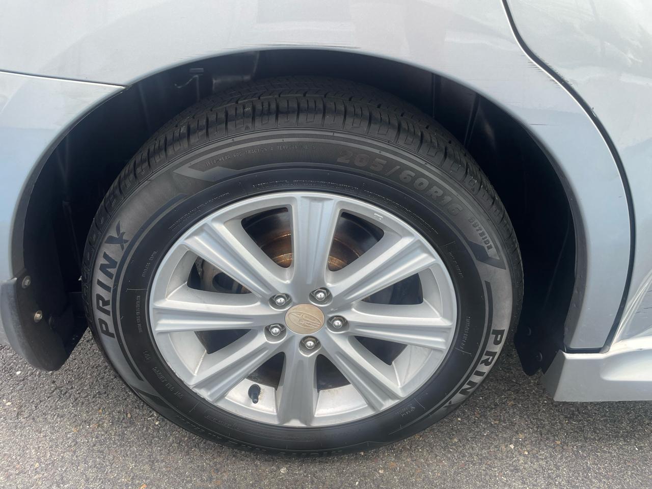 Subaru Legacy 2.5i Premium 2010