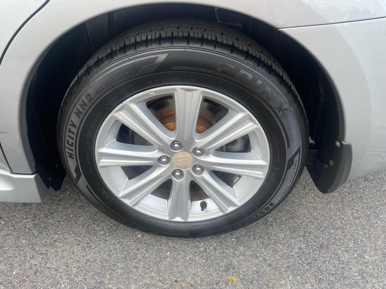 Subaru Legacy 2.5i Premium 2010