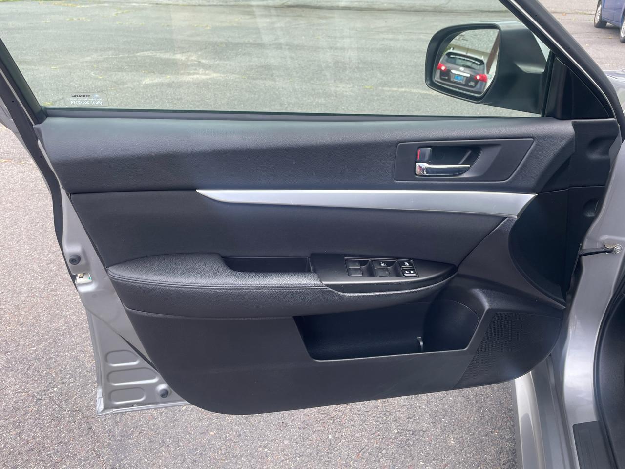 Subaru Legacy 2.5i Premium 2010
