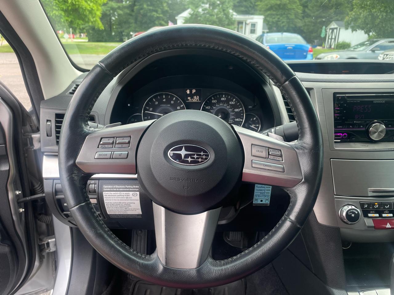 Subaru Legacy 2.5i Premium 2010