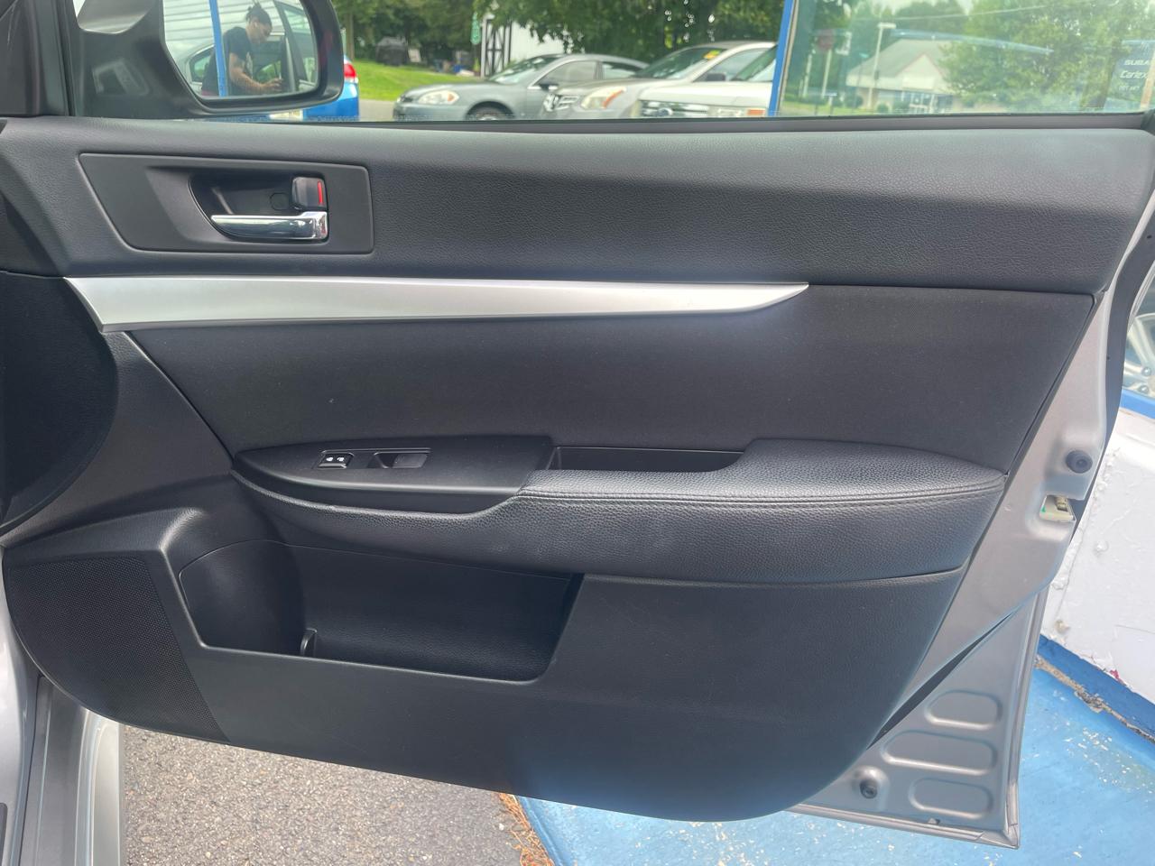 Subaru Legacy 2.5i Premium 2010