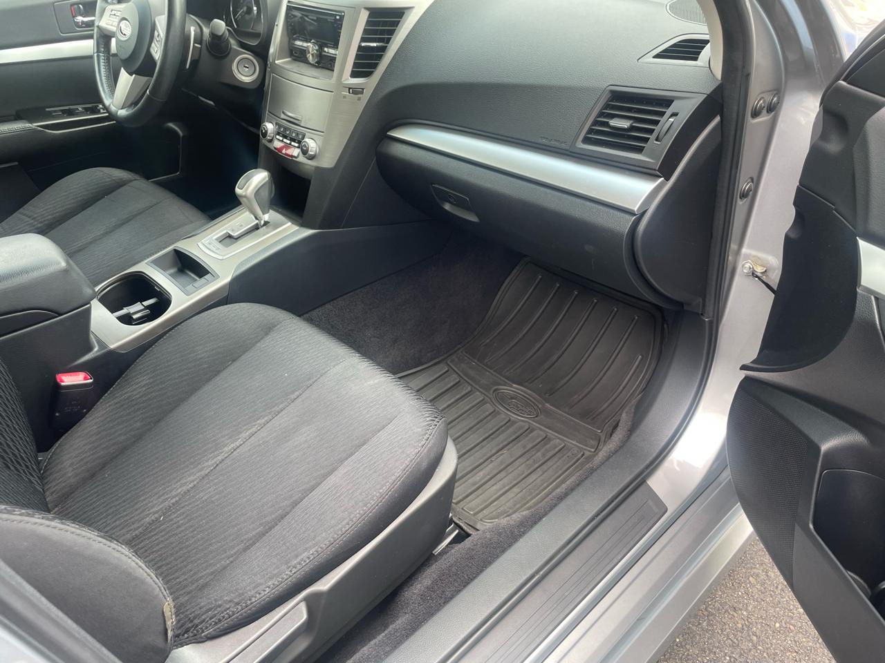 Subaru Legacy 2.5i Premium 2010