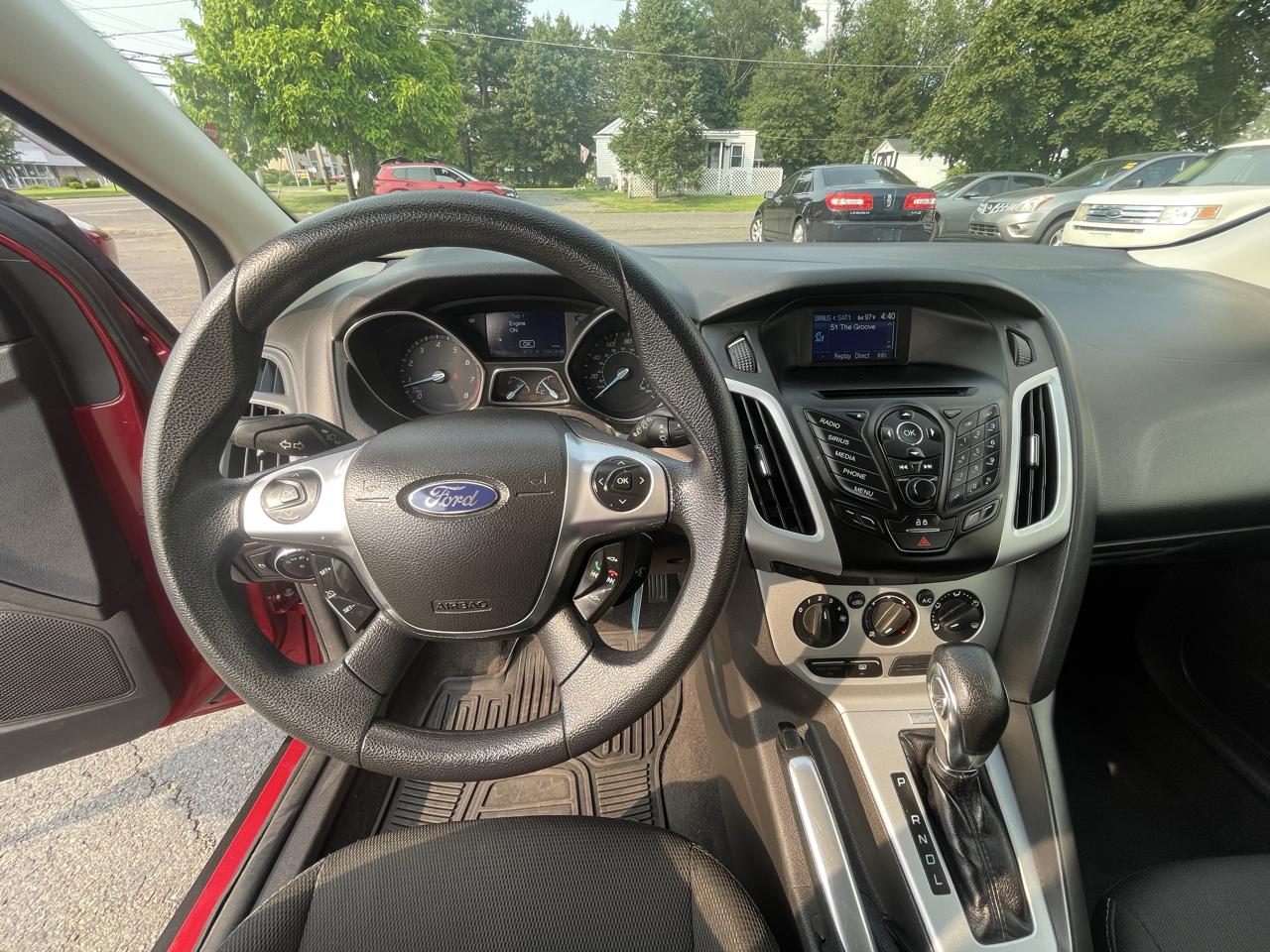 Ford Focus SE Hatch 2013