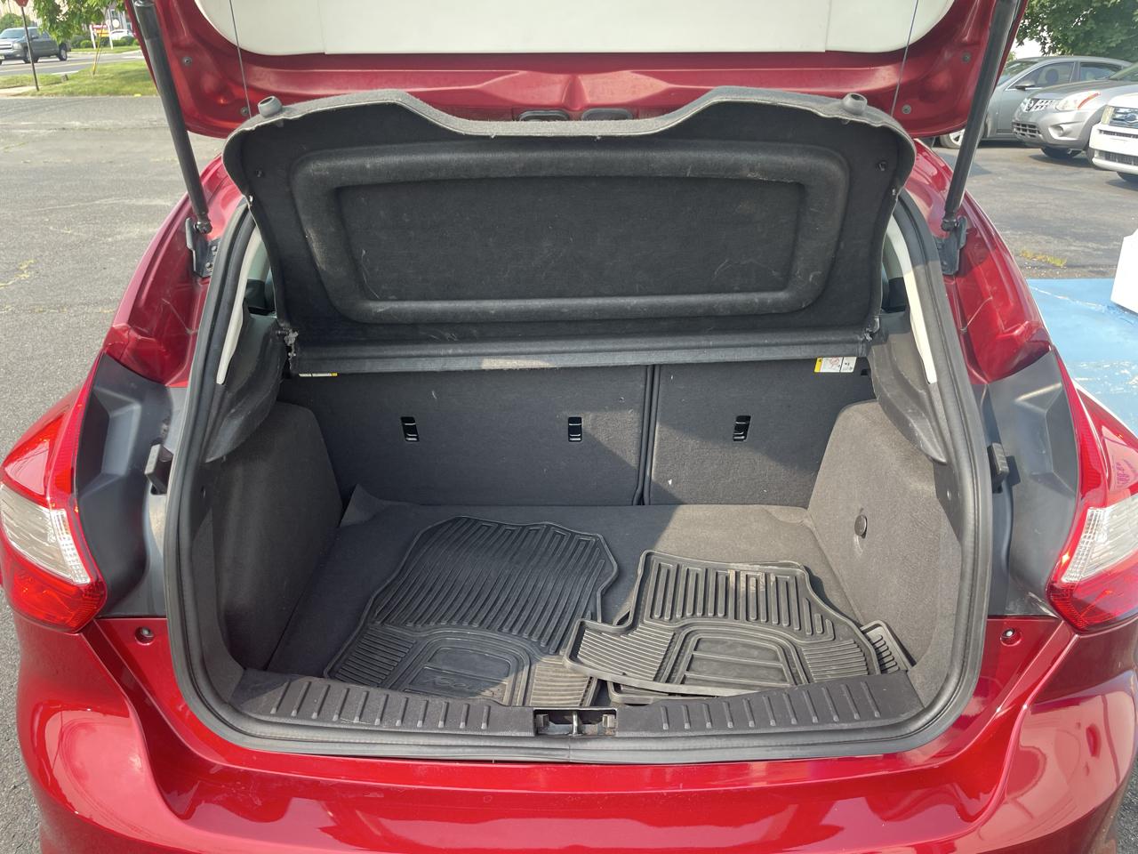 Ford Focus SE Hatch 2013