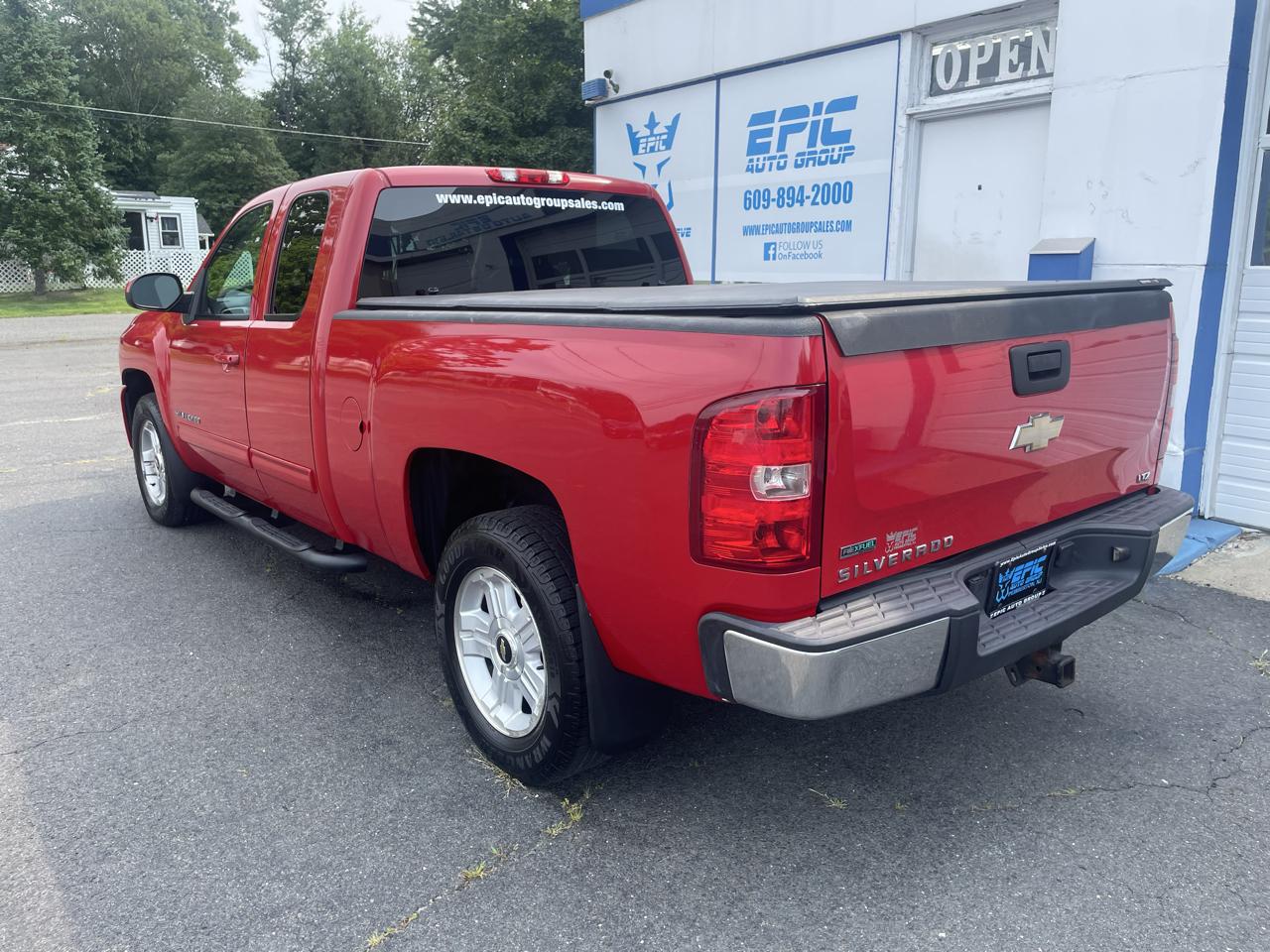 Chevrolet Silverado 1500 LTZ Double Cab 4WD 2011