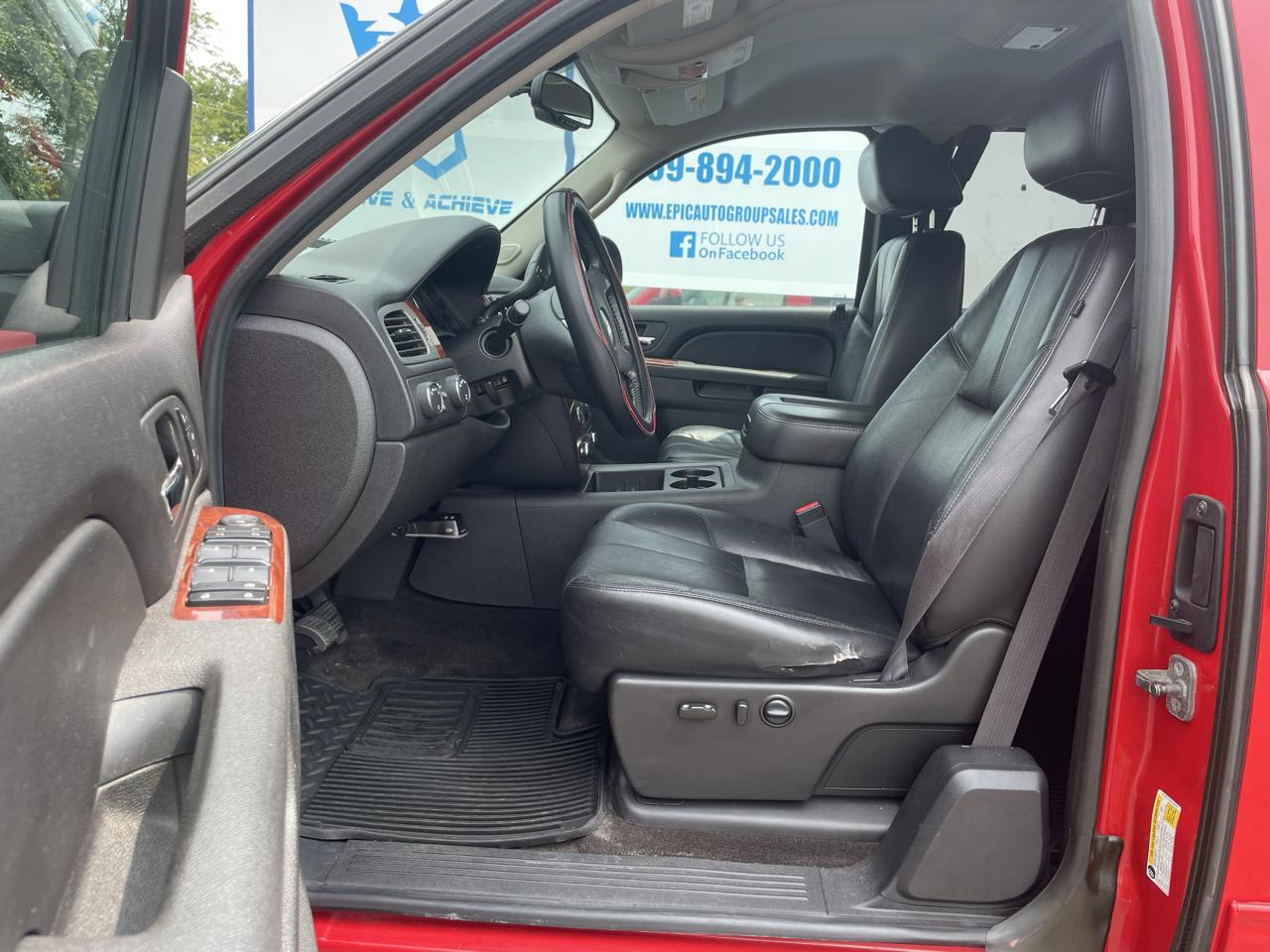 Chevrolet Silverado 1500 LTZ Double Cab 4WD 2011