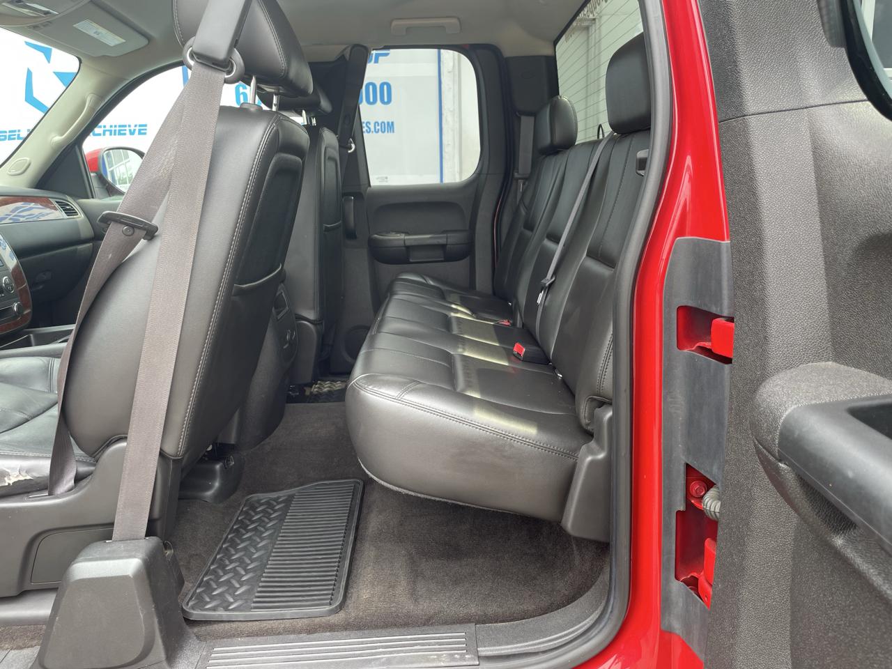 Chevrolet Silverado 1500 LTZ Double Cab 4WD 2011