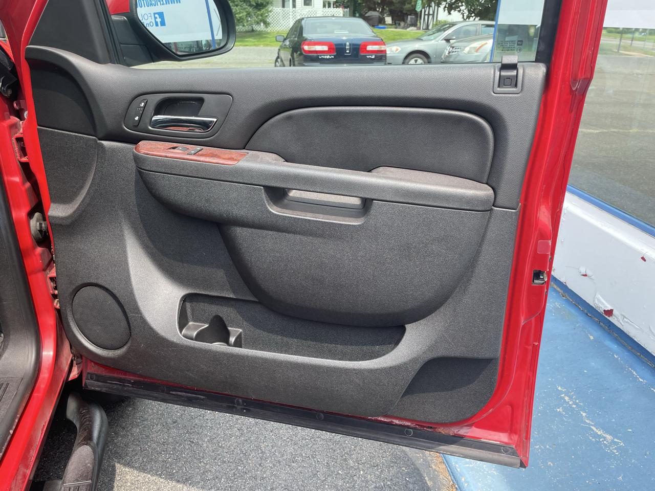 Chevrolet Silverado 1500 LTZ Double Cab 4WD 2011