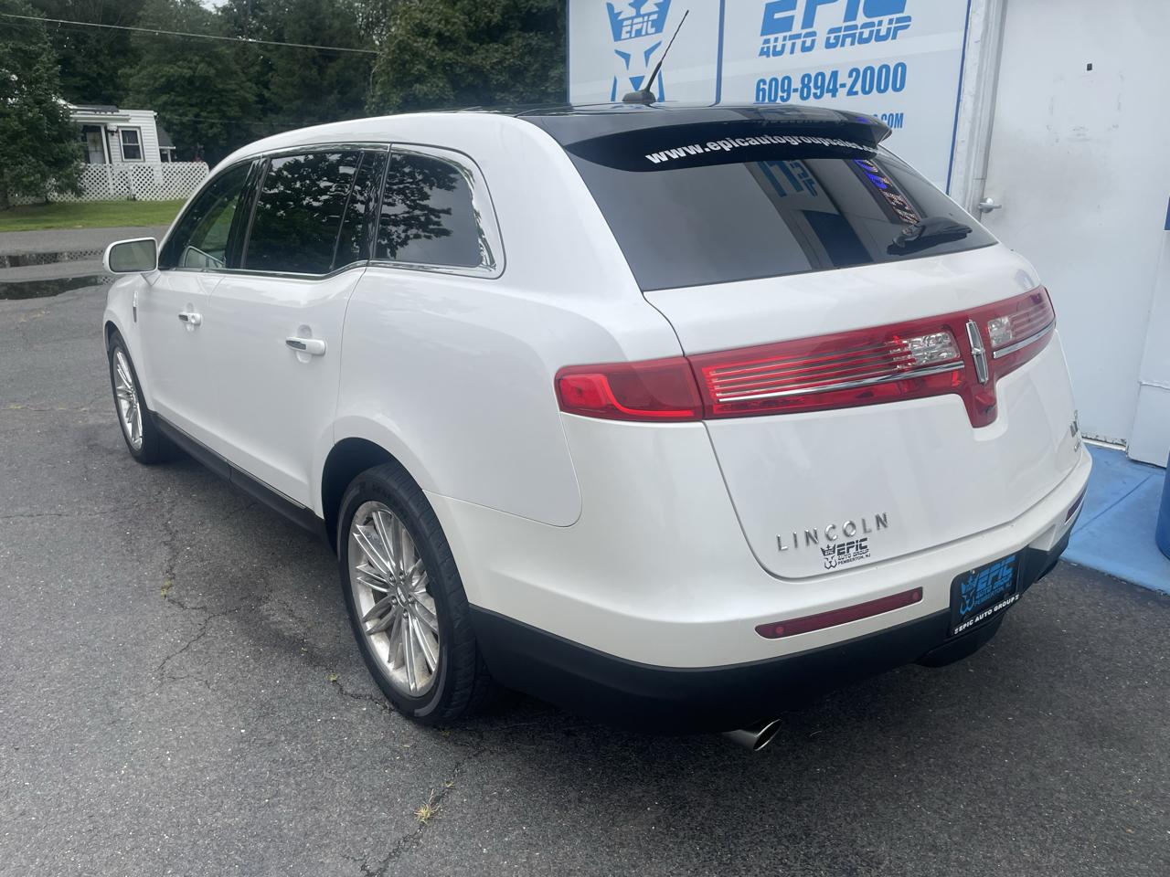 Lincoln MKT 3.5L with EcoBoost AWD 2013