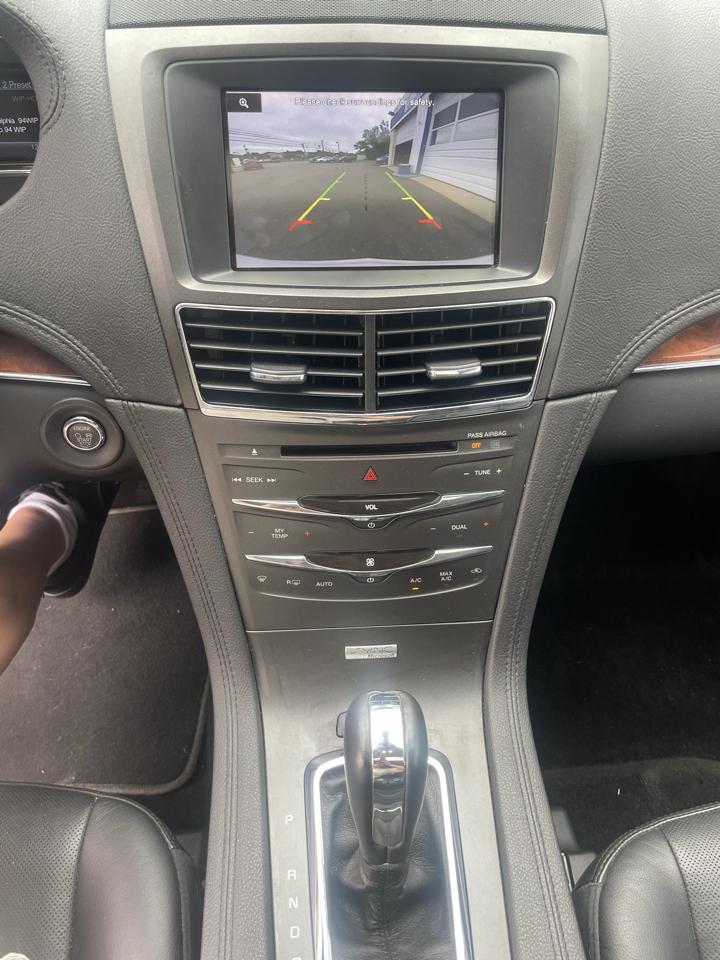 Lincoln MKT 3.5L with EcoBoost AWD 2013