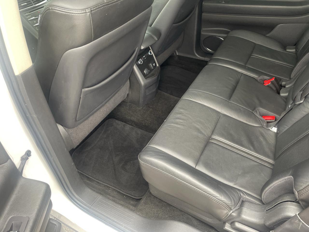 Lincoln MKT 3.5L with EcoBoost AWD 2013