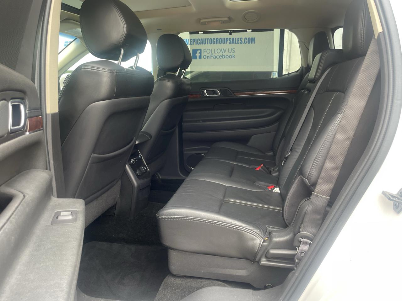 Lincoln MKT 3.5L with EcoBoost AWD 2013