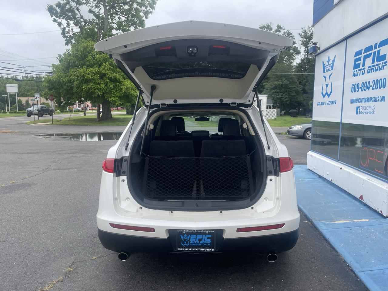 Lincoln MKT 3.5L with EcoBoost AWD 2013