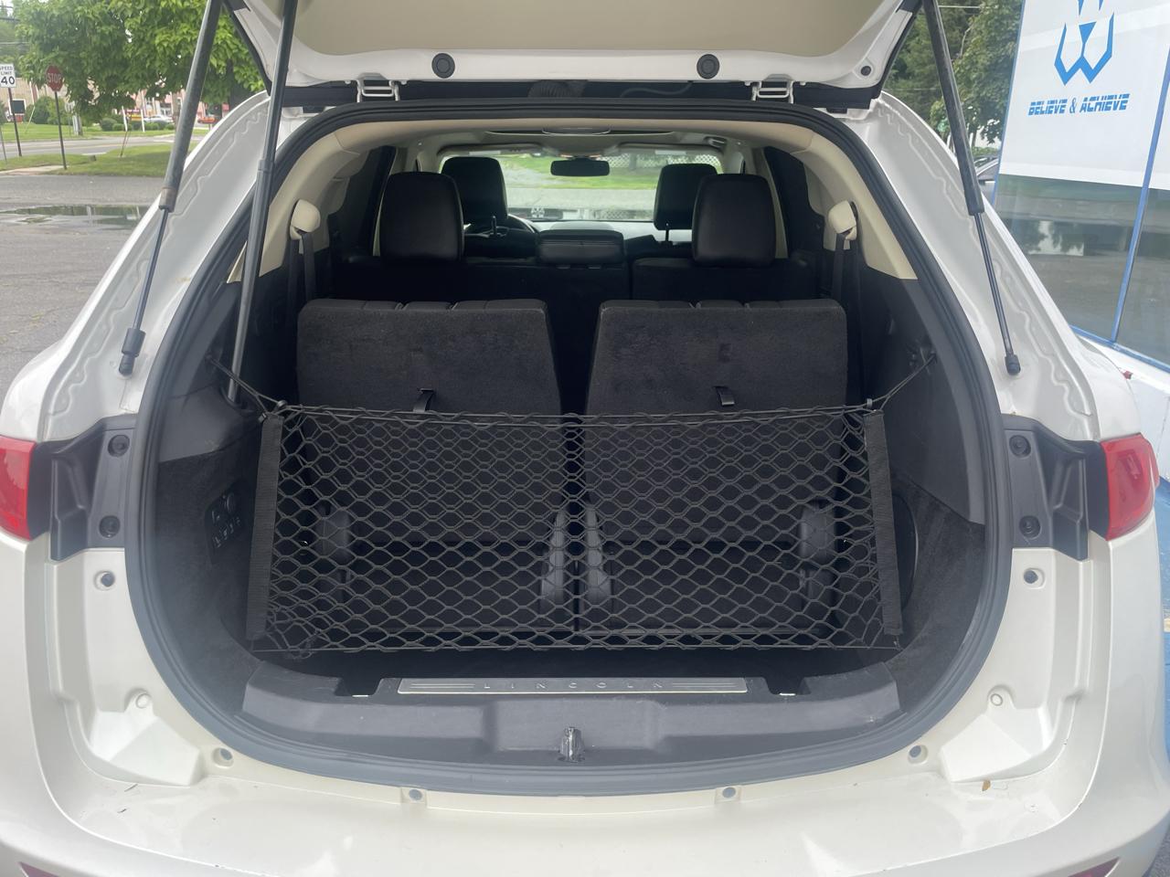 Lincoln MKT 3.5L with EcoBoost AWD 2013